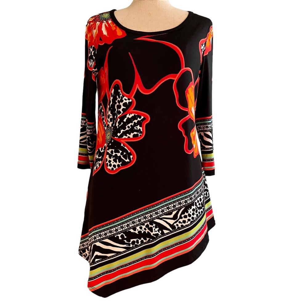 Floral tunic top